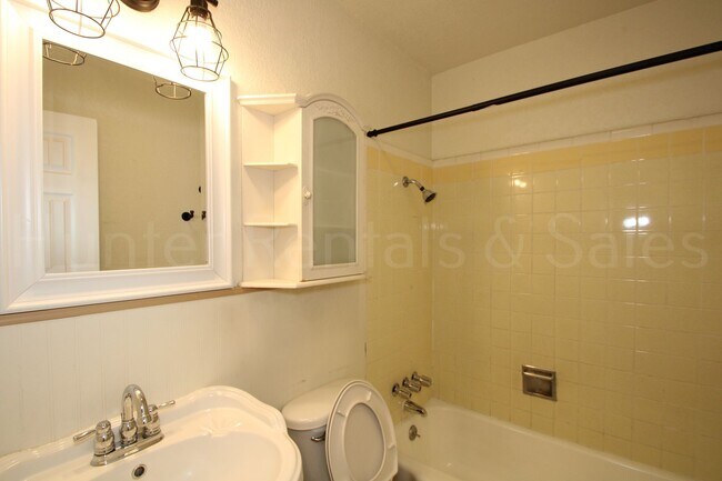 Foto del edificio - Cozy Cove Home