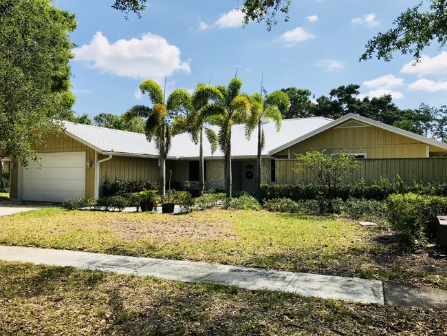 Building Photo - 6270  Longleaf Pine Drive