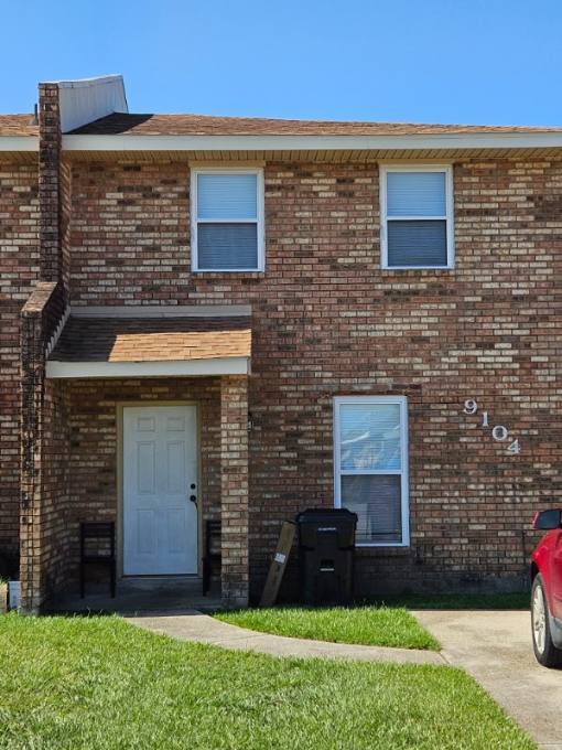 9104 Atreus, Chalmette, LA 70043 Townhome Rentals in Chalmette LA