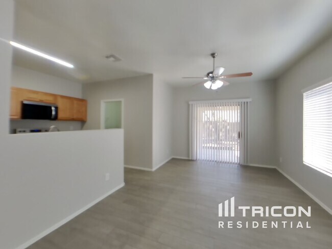 Foto del edificio - 792 E Horizon Heights Dr