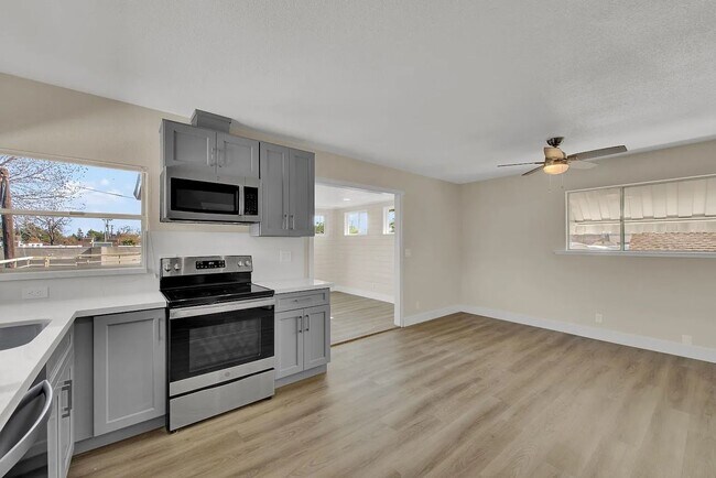 Building Photo - Downtown Vacaville 1Bed/1Bath
