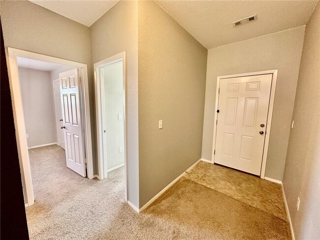 Foto del edificio - 816 NW 68th Ave