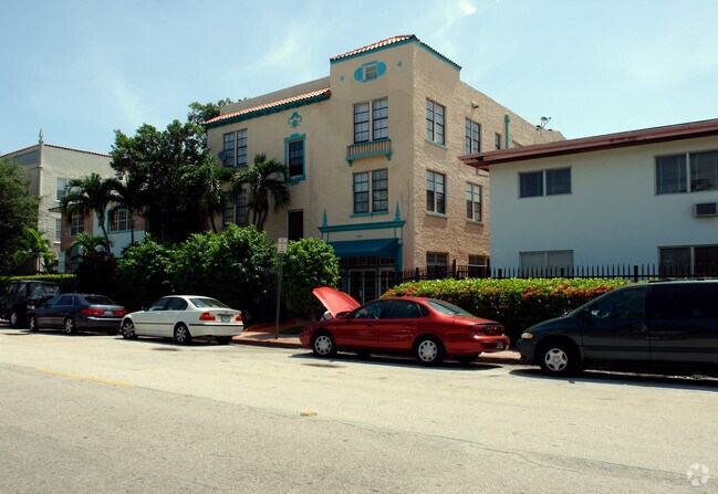 1543 Michigan Ave Miami Beach Fl 33139 Apartments Primary Photo 1543 Michigan Ave