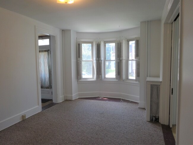 Living Room - 403 School St