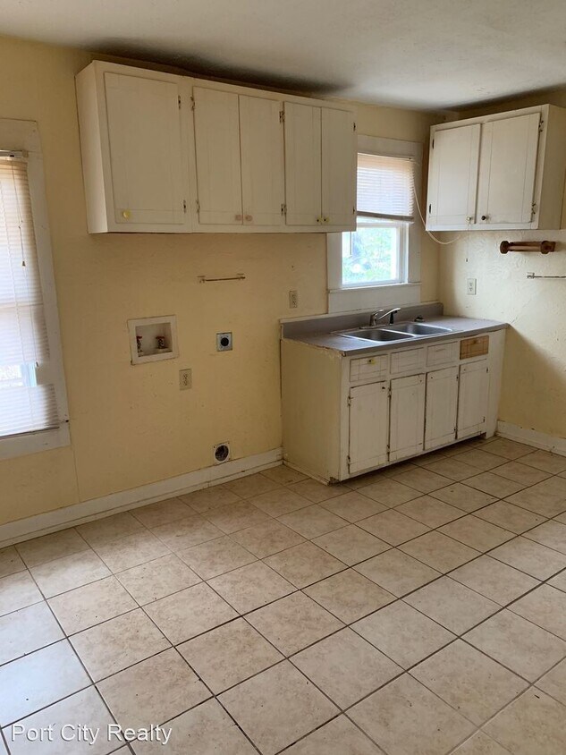 Foto del edificio - 2 br, 1 bath House - 1542 Lash