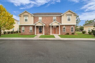 Building Photo - 409 Olde Ivey Square