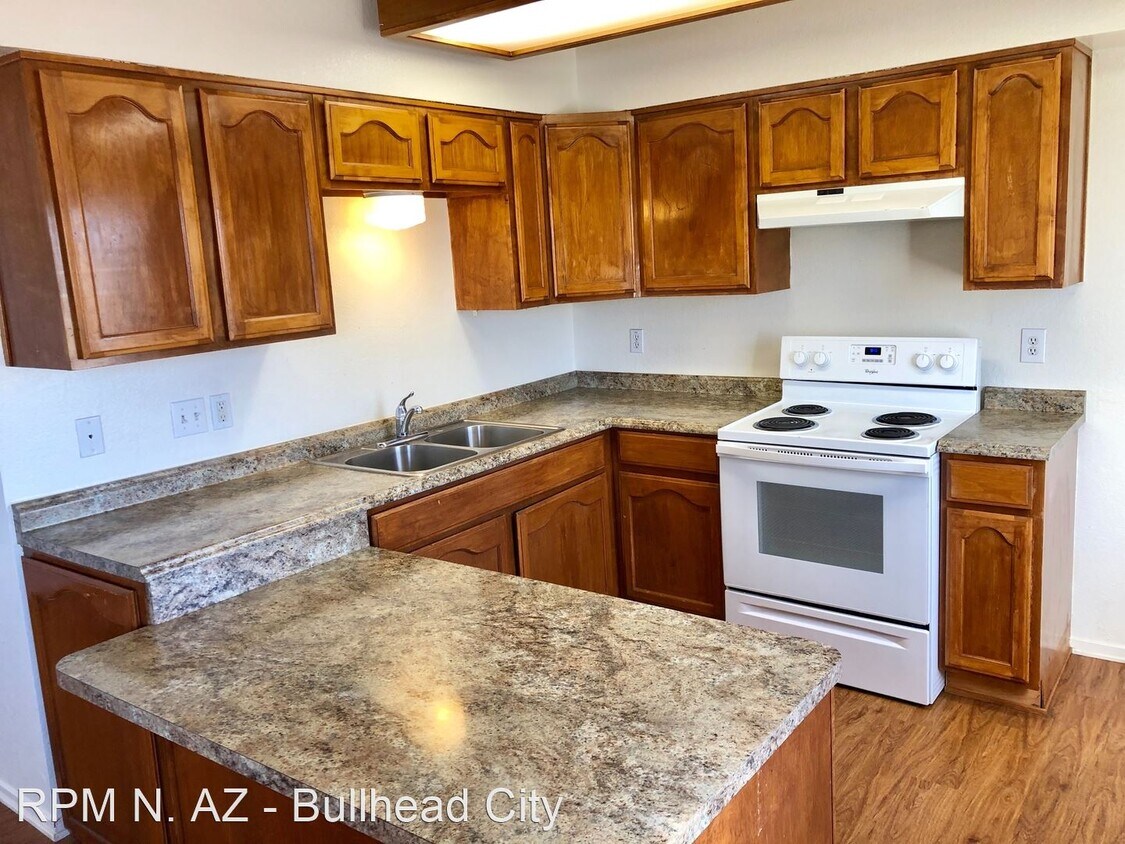 1325 Navajo Dr, Bullhead City, AZ 86442 Room for Rent in Bullhead