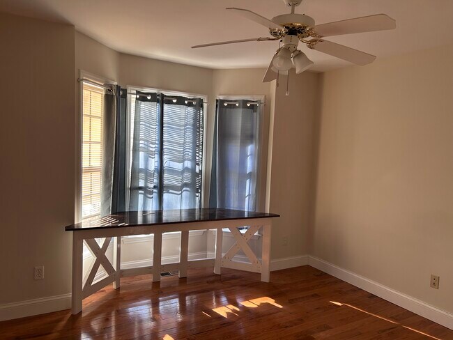 Foto del edificio - 90 Coral Ridge Cir