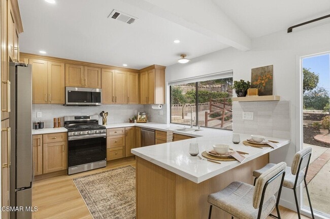 Foto del edificio - 822 Rim Crest Dr