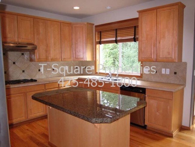 Building Photo - 20144 137th Ave NE