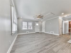 Foto del edificio - 2406 Pine Dr NW
