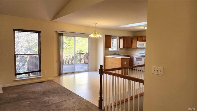Building Photo - 537 Oak Hill Dr