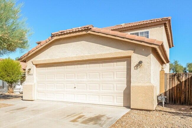 Building Photo - 12422 W Sharon Dr