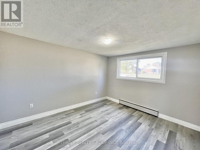 Building Photo - 1 Balfour Pl