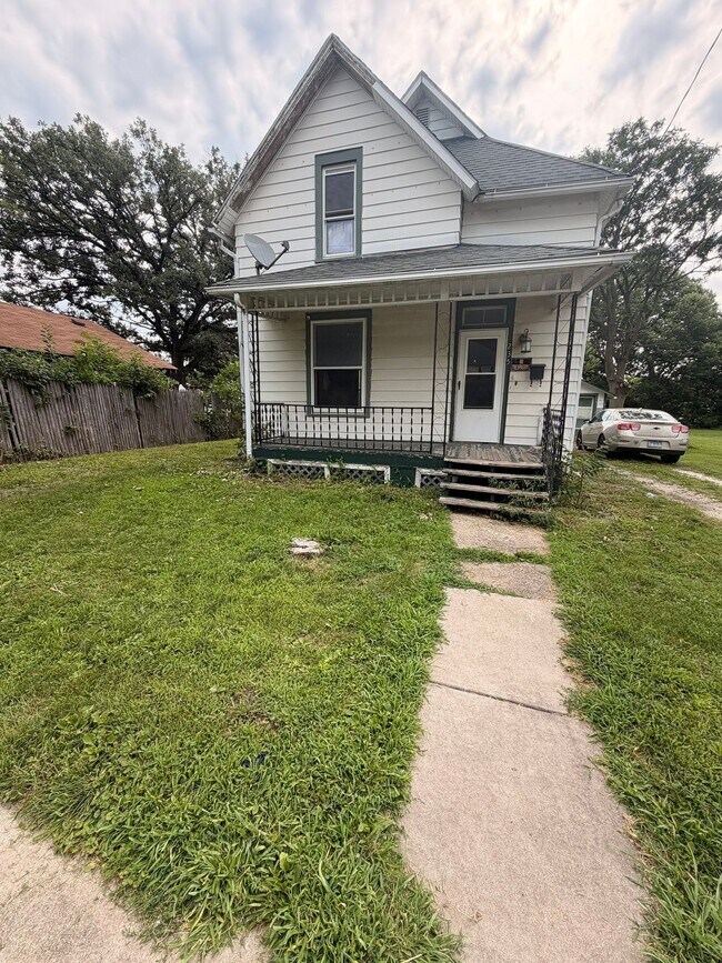 Foto del edificio - 235 S Whitesboro St