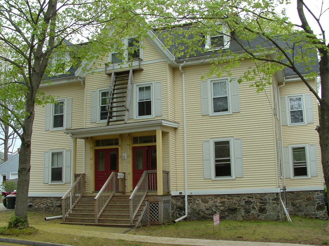 Front Exterior - 96 Highland St