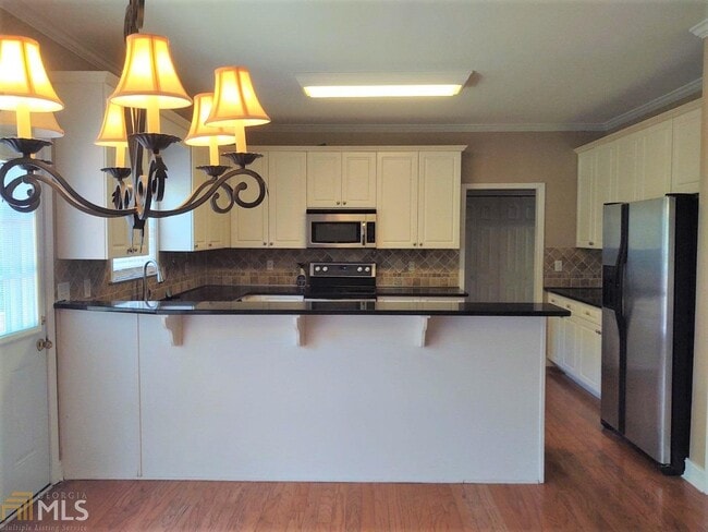 Building Photo - 407 Lancelot Trail