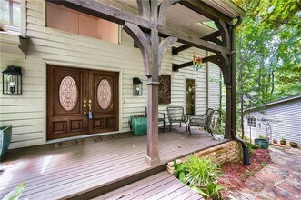 Building Photo - 570 Idlewood Dr NW