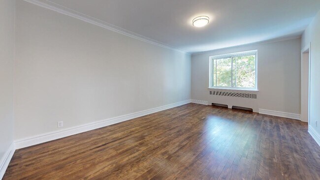 Photo du bâtiment - 5051 Clanranald