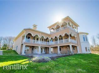 Building Photo - 5 br, 6.5 bath House - 5282 Broadview Rd