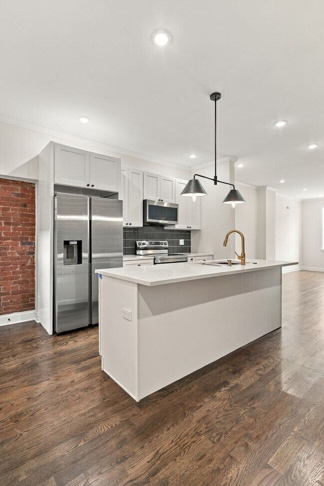 Foto del edificio - 2434 N 33rd St