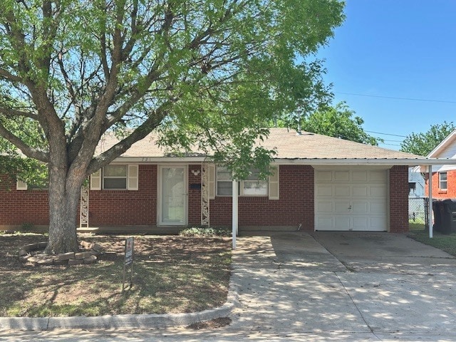 Foto del edificio - 721 N Bristow Ave