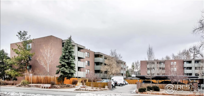 Foto del edificio - 2227 Canyon Blvd