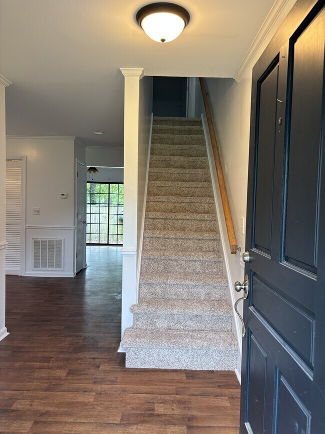 Foto del edificio - 406 W Harnett St