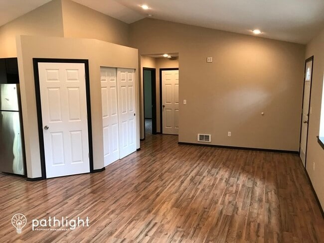 Building Photo - 1600 Lake Dr, Camano Island, WA, 98282