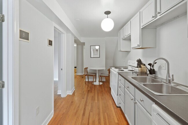 Foto del edificio - 1334 Newton Street North East