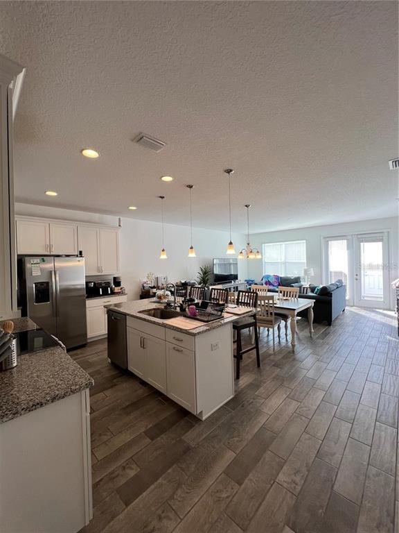 Foto del edificio - 11187 Hanlon Ter Aly