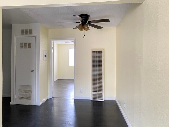 Foto del edificio - 4807 W 17th St