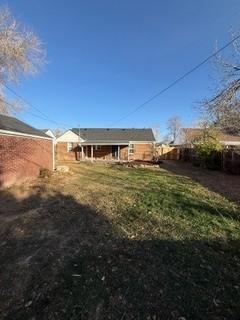 Photo - 1971 Roslyn St House