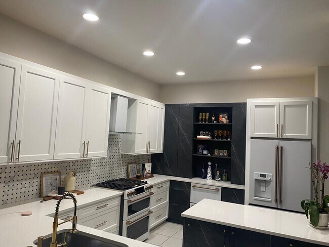 Foto del edificio - 4516 Aurora St