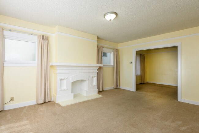 Foto del edificio - 823 Linden Ave