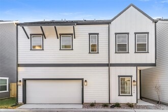 Building Photo - 9910 Clark Rd