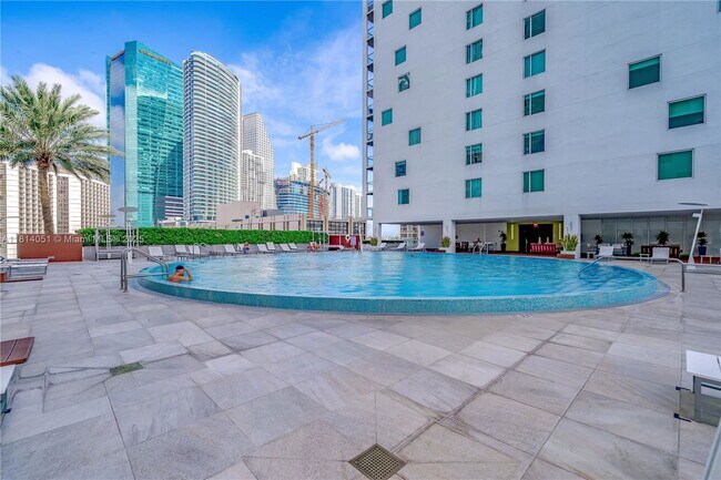 Foto del edificio - 55 SE 6th St