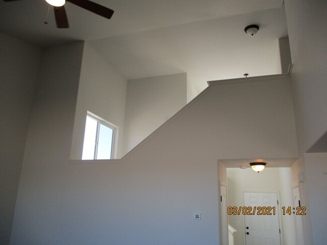 Building Photo - 3 Bed, 2.5 Bath - 2 Story Home in Windsor's Raindance Subdivision! Available Now!