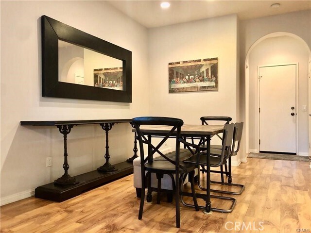 Foto del edificio - 47 Glenalmond Ln