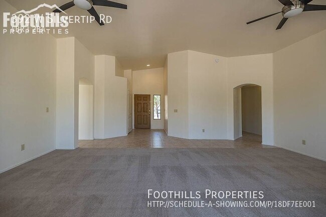 Building Photo - 4 BR, 3 Car Garage