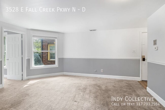 Building Photo - *MOVE IN SPECIAL* - $300 off First Month!