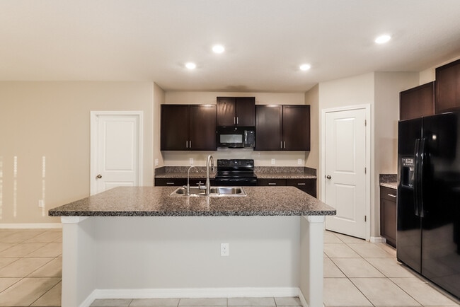 Building Photo - 11458 Sage Canyon Dr.