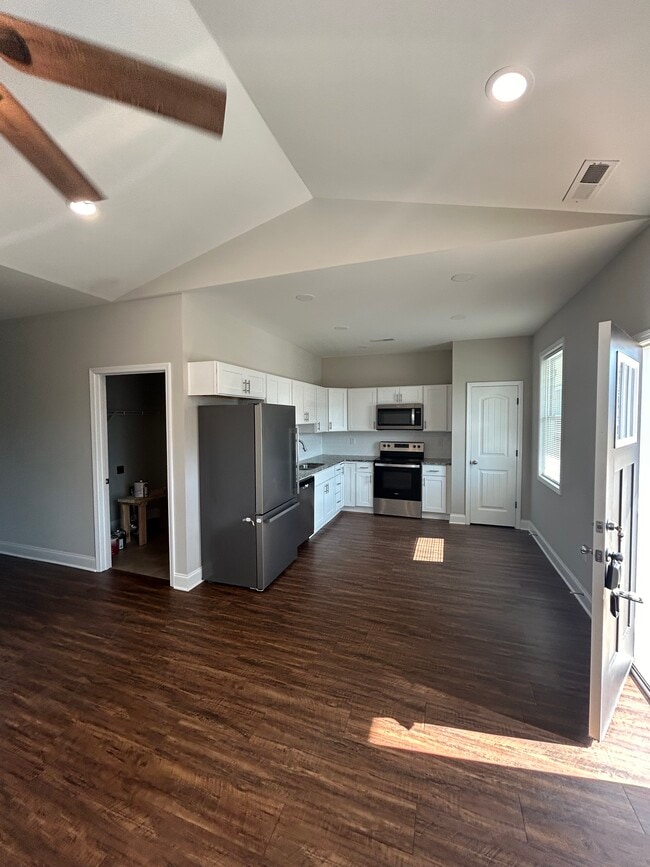 Building Photo - 106 Hub Greer Rd