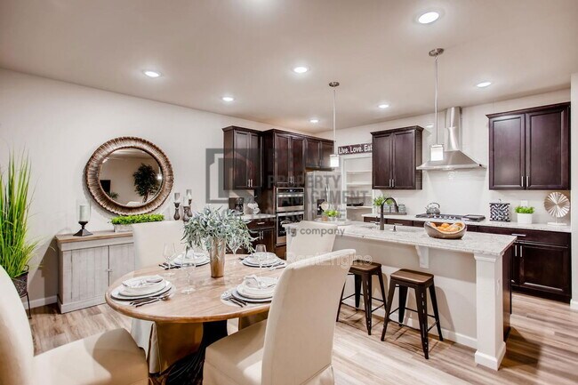 Foto del edificio - 2711 Tallgrass Ln