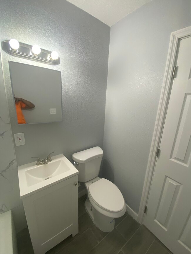 Foto del edificio - 545 SW 10th St