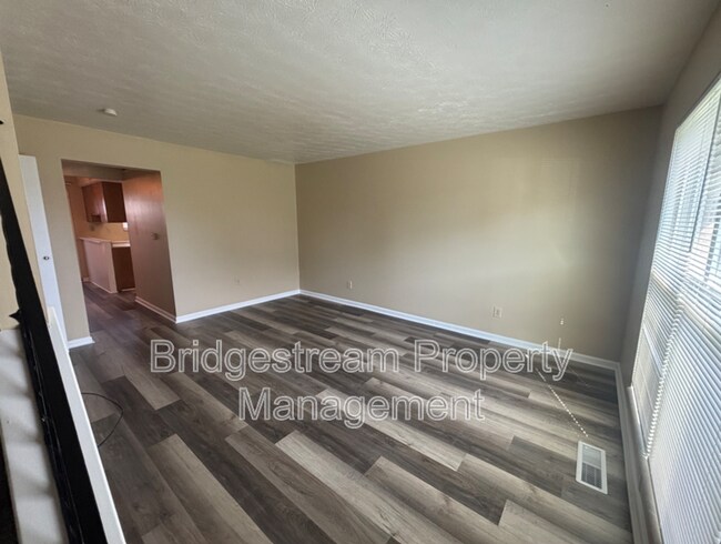 Foto del edificio - 967 Taylorsview Dr
