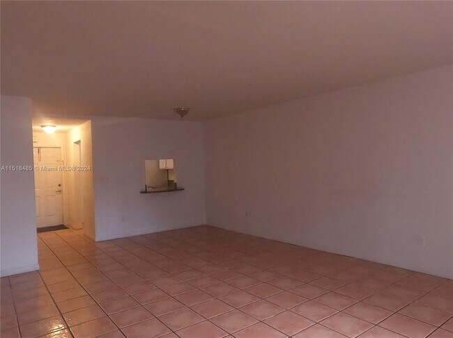 Foto del edificio - 8650 SW 67th Ave