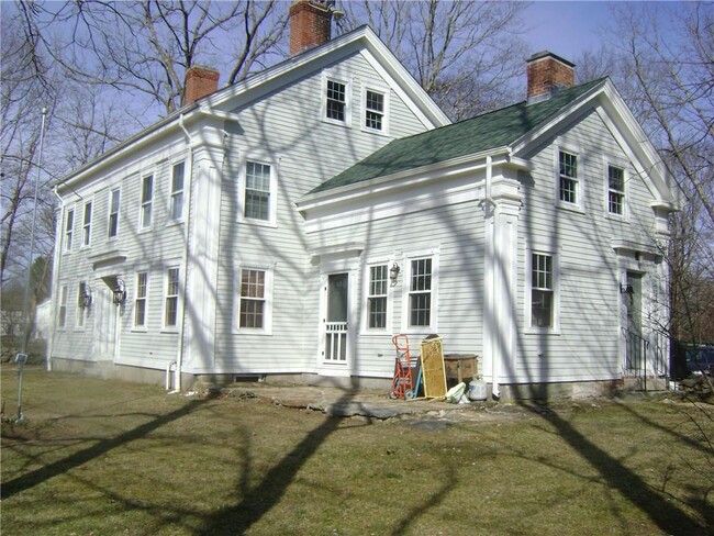 Building Photo - 73 Peep Toad Rd