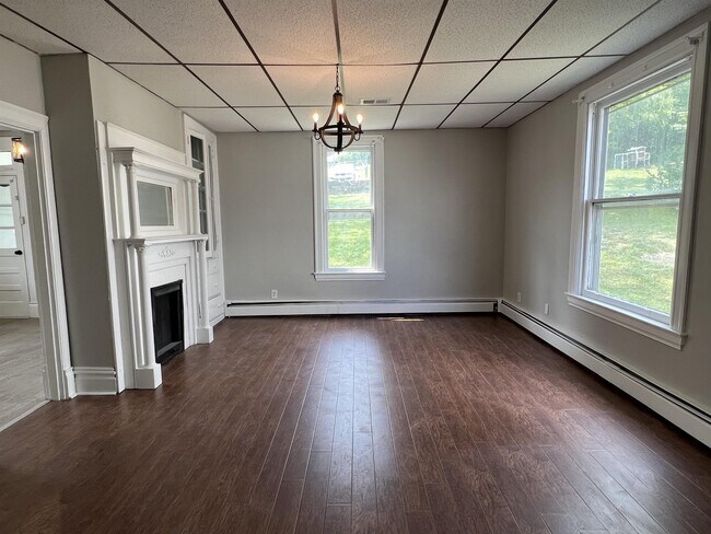 Foto del edificio - 227 E Grant St