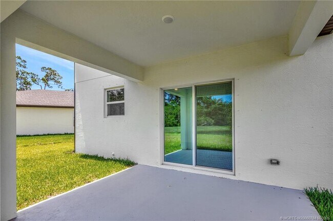 Building Photo - 4993 Armina Pl